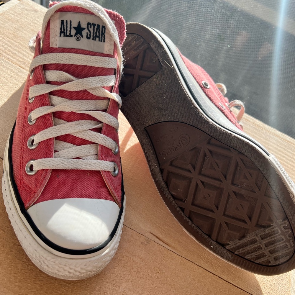 Converse Chuck Taylor Sneakers